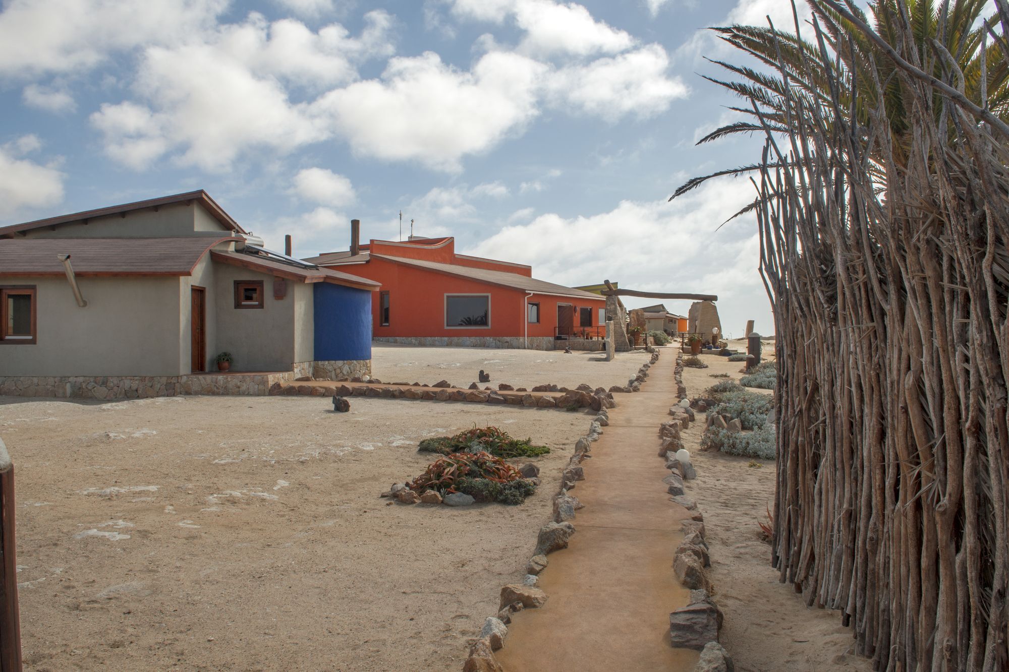 Desert Breeze Lodge Свакопмунд Экстерьер фото